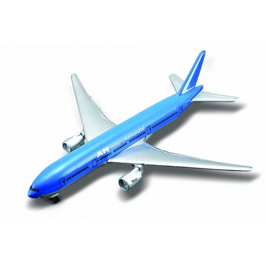                Giải mã giấc mơ mô hình máy bay, Mơ thấy lái máy bay đánh gì?